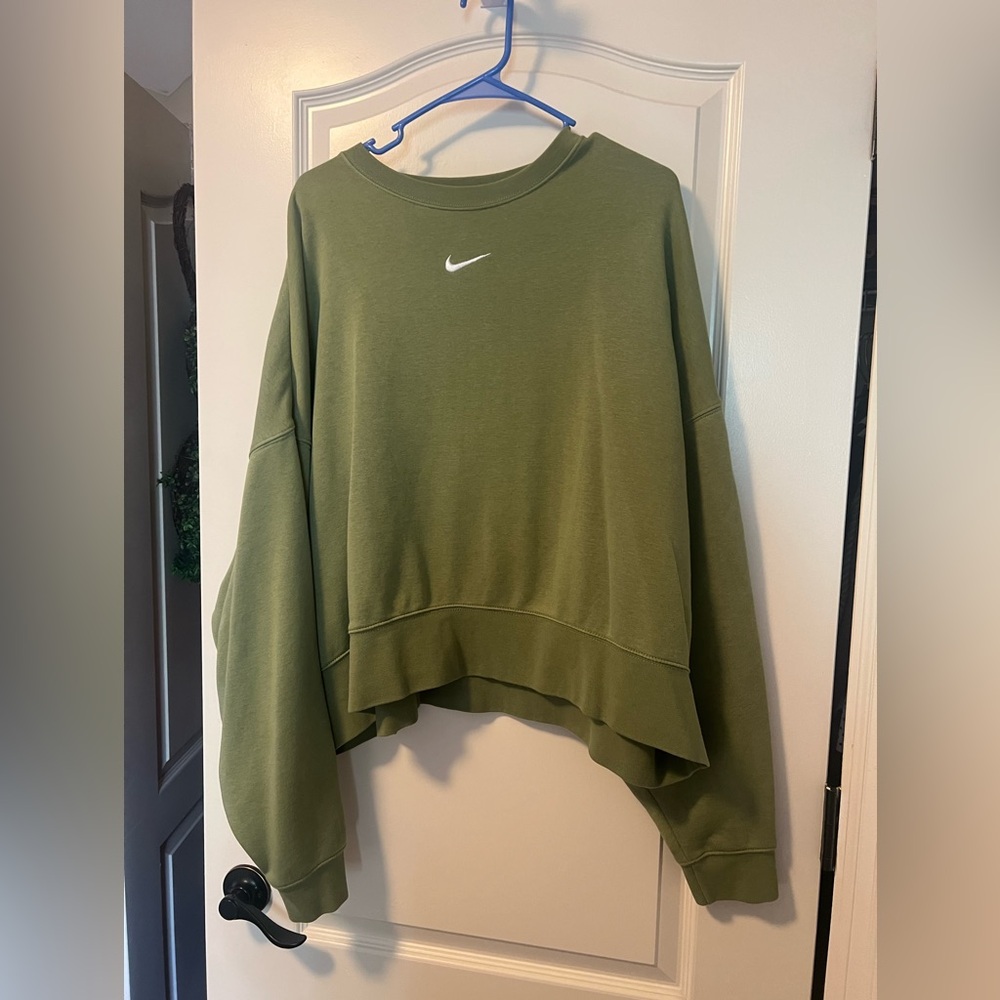Nike Green Cropped Sweatshirt